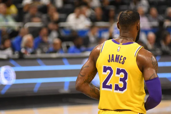 雷迪克：斯玛特是每日观察状态，希望能出战NBA杯1／4决赛