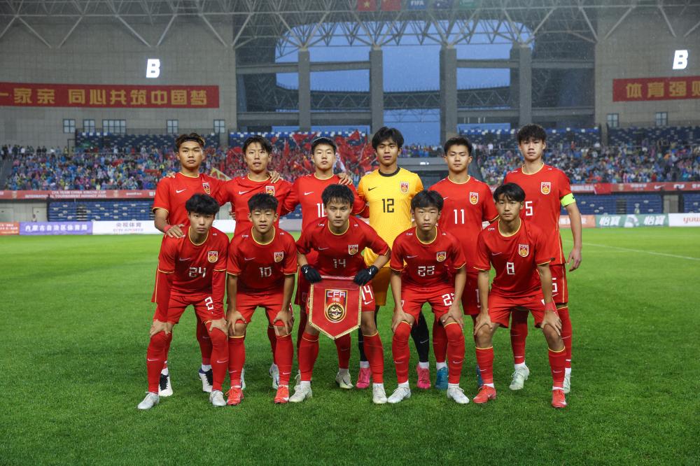 海港0-0柔佛新山，陈威12次扑救，加布里埃尔、冯劲失良机